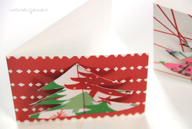 DIY Weihnachtskärtchen aus Klappkarten und Stoff basteln | Weihnachtskarten | Basteln zu Weihnachten | Material | waseigenes.com DIY Blog