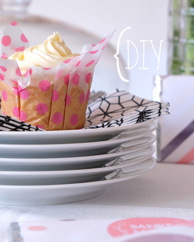 Rezept Eierlikör Cupcakes | Muttertag | DIY Cupcake Tulpe aus Seidenpapier basteln | waseigenes.com 