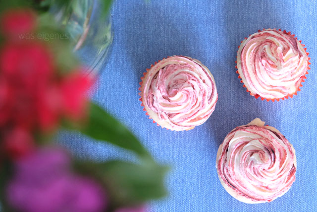 Rezept Erdbeer Buttermilch Cupcakes | was eigenes Blog 