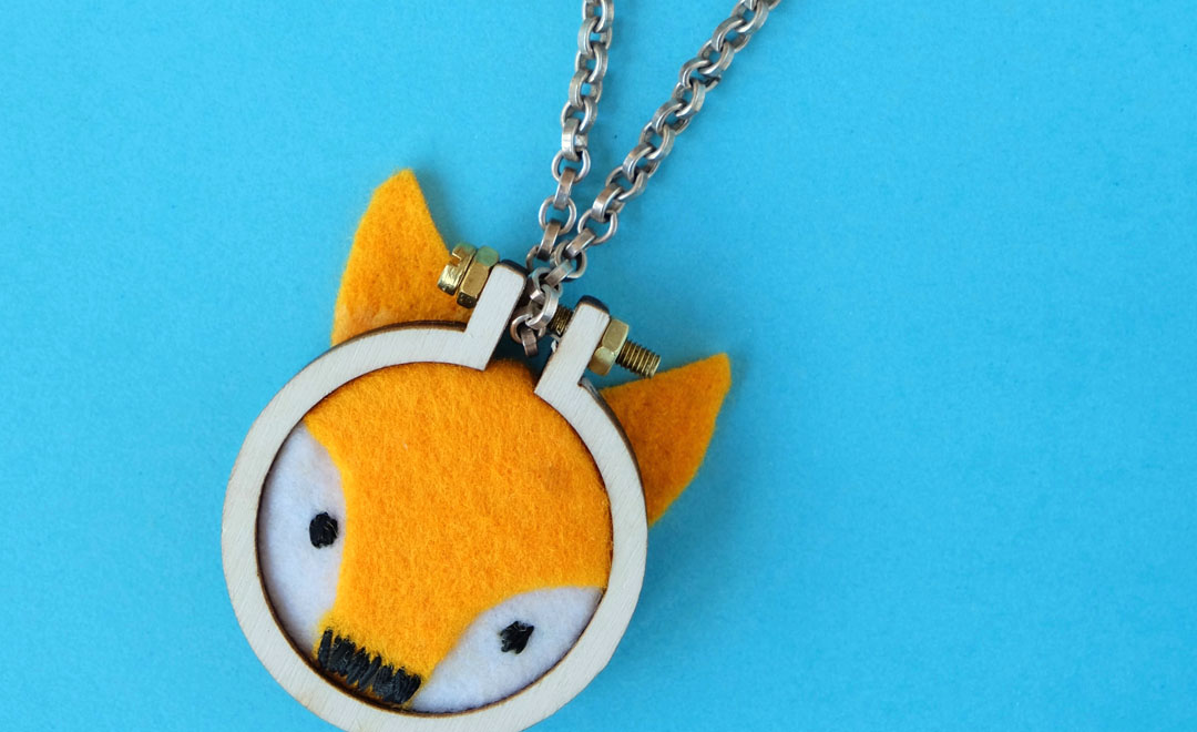 DIY Halskette | Poshy Mini-Stickrahmen | Fuchsgesicht aus Filz | waseigenes.com