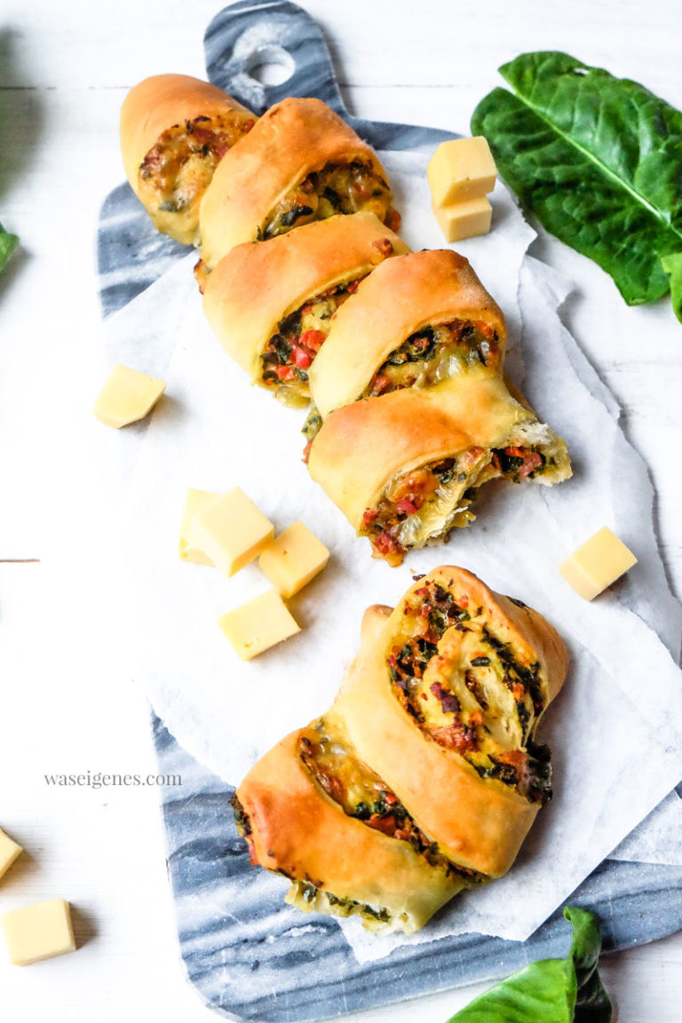 Thermomix Rezept: Partyähre mit Schinken, Salami & Blattspinat Thermomix Rezept: Partyähre mit Schinken, Salami & Blattspinat