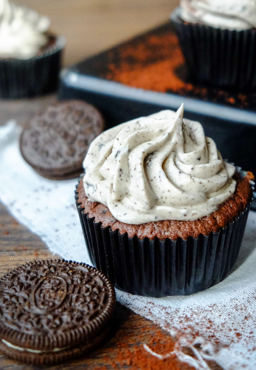 Rezept: Oreo Cupcakes mit Frischkäse Topping | waseigenes.com DIY Blog