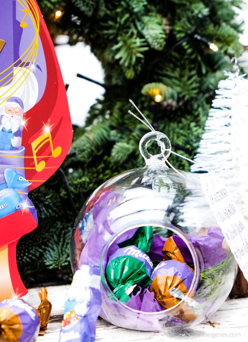  DIY Glaskugeln mit Weihnachtssüßigkeiten füllen & schmücken | zarte Geste & Aufmerksamkeit zu Weihnachten | waseigenes.com