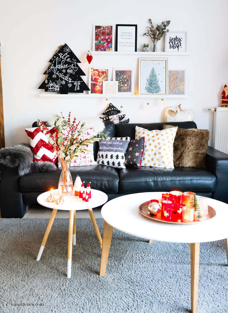 Weihnachtsdeko 2018, unser Wohnzimmer in rot, grün gold und grau, waseigenes.com #weihnachtsdeko #wohnzimmer #gemütlicheweihnachten