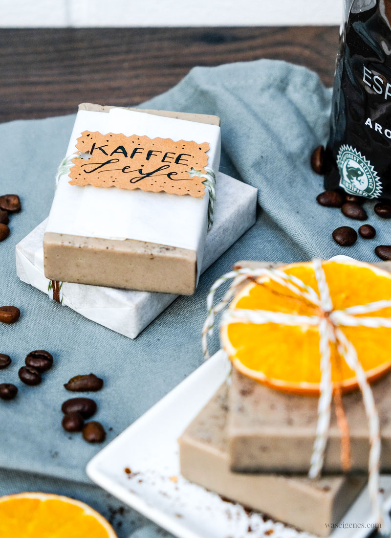 DIY Kaffee Seife, Kaffee Seife mit Orangenduft selber machen, waseigenes.com | #kaffeeseife #diy #seifeselbermachen #waseigenesblog