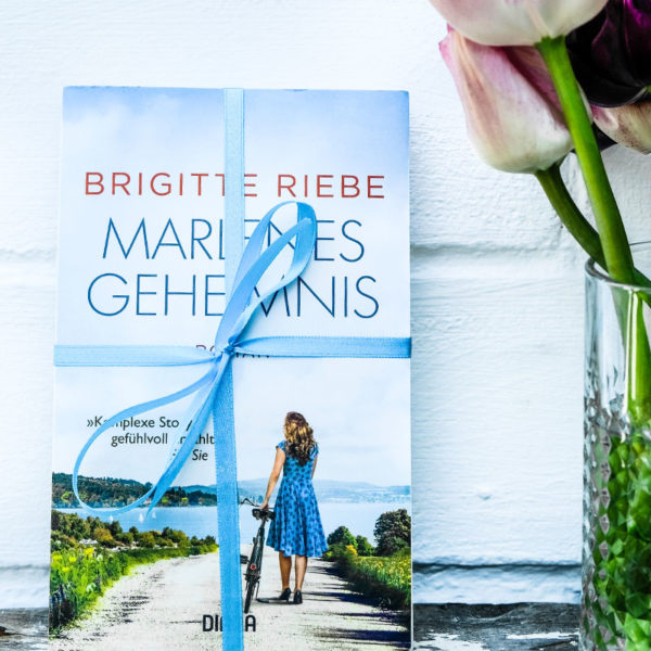 Buchtipp: Marlenes Geheimnis von Brigitte Riebe | waseigenes.com