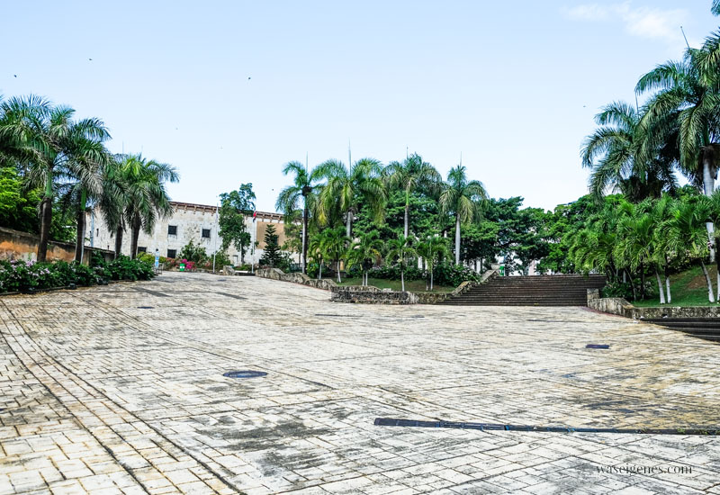Calle de Las Damas - älteste Straße der Neuen Welt - Santo Domingo, Dom Rep, waseigenes.com
