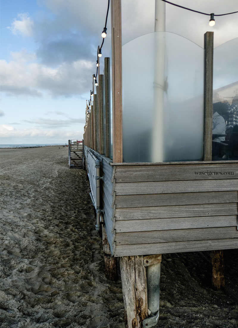 Urlaub in Holland - Domburg - Strandpaviljoen Noordduine (Schelpweg) | gutes Essen, netter Service, toller Strand, waseigenes.com