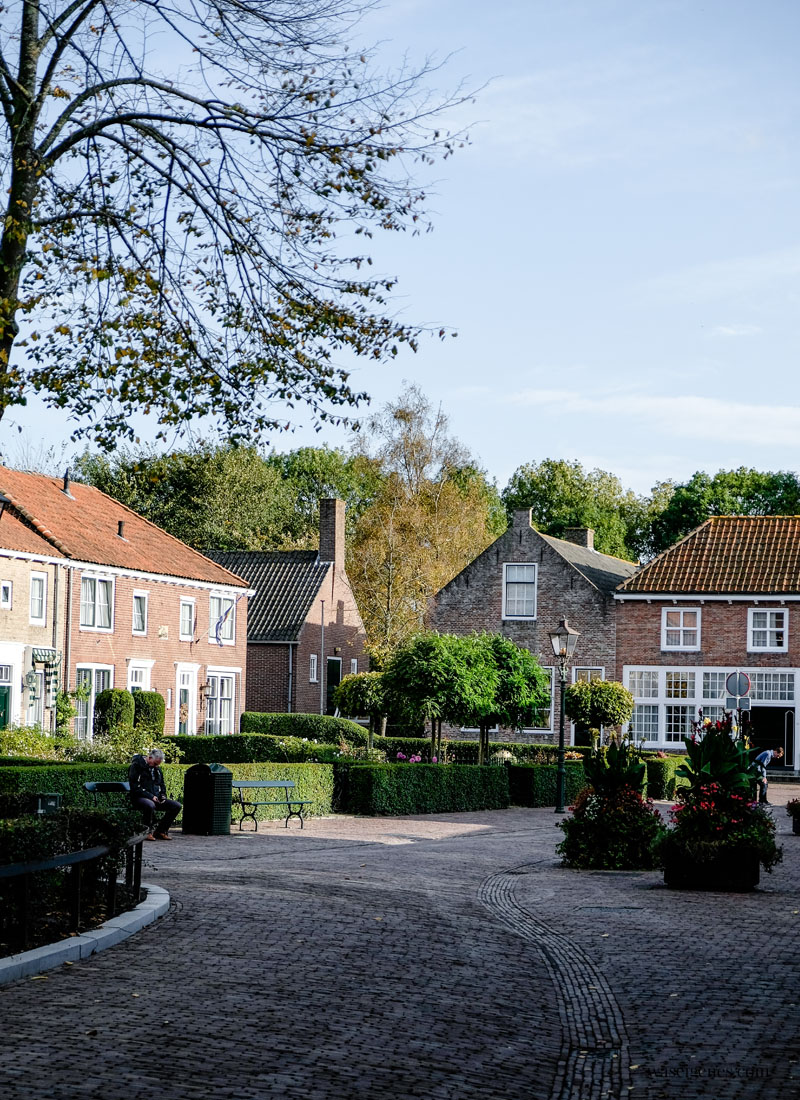Holland - Niederlande: Veere, hübsches Dörfchen mit historischem Stadtkern in der Provinz Zeeland,   waseigenes.com