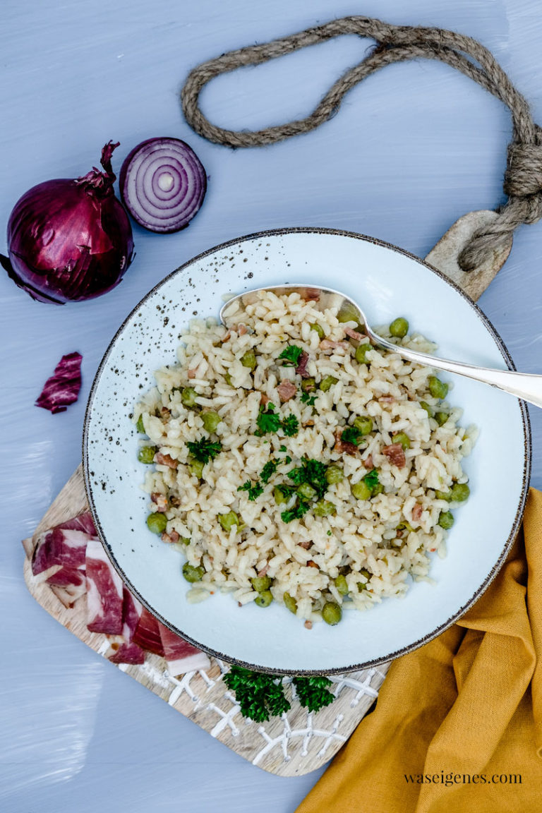 Risotto mit Erbsen, Speck & Parmesan {Risi e Bisi} | waseigenes.com Risotto mit Erbsen, Speck & Parmesan {Risi e Bisi} | waseigenes.com