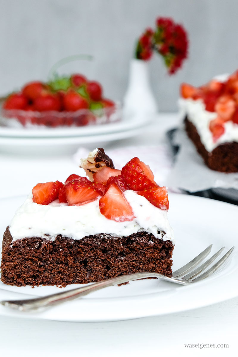 Erdbeer-Schoko-Kuchen mit Schokokuss-Sahne | Sommerkuchen