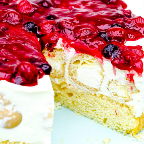 Windbeuteltorte mit roter Grütze & fruchtige Sommertorte | was eigenes Windbeuteltorte mit roter Grütze & fruchtige Sommertorte | was eigenes