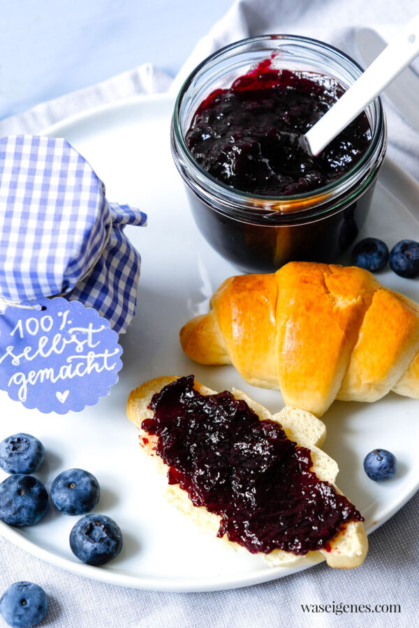 Blaubeermarmelade mit Vanille & Rum | Rezept | was eigenes Blaubeermarmelade mit Vanille & Rum | Rezept | was eigenes