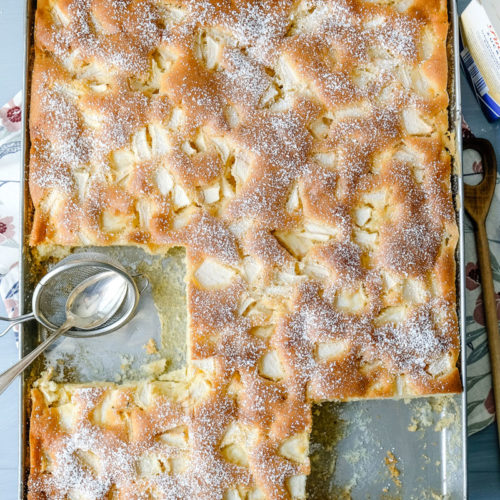 Apfelkuchen vom Blech: der einfachste Kuchen! - Sheepysbakery