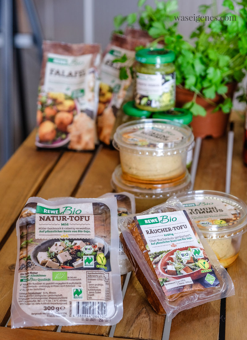 REWE Bio Natur- und Räuchertofu aus deutschem Bio-Soja in hochwertiger Naturland Qualität | waseigenes.com