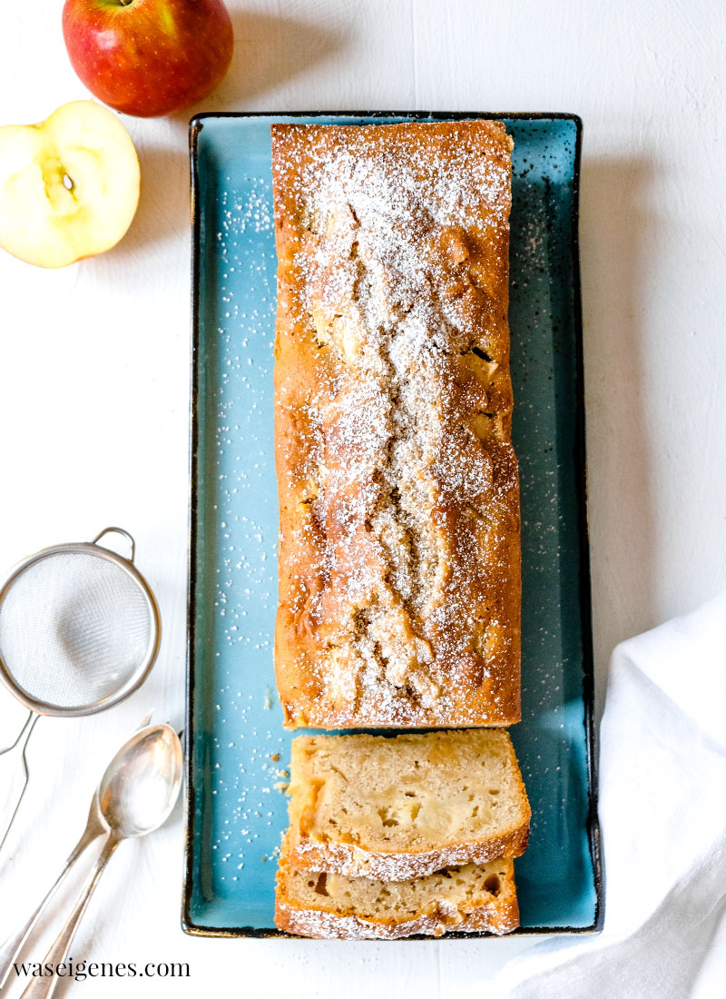 Rezept: Schneller Apfelkuchen mit Marzipan und Zimt - Kastenkuchen | waseigenes.com