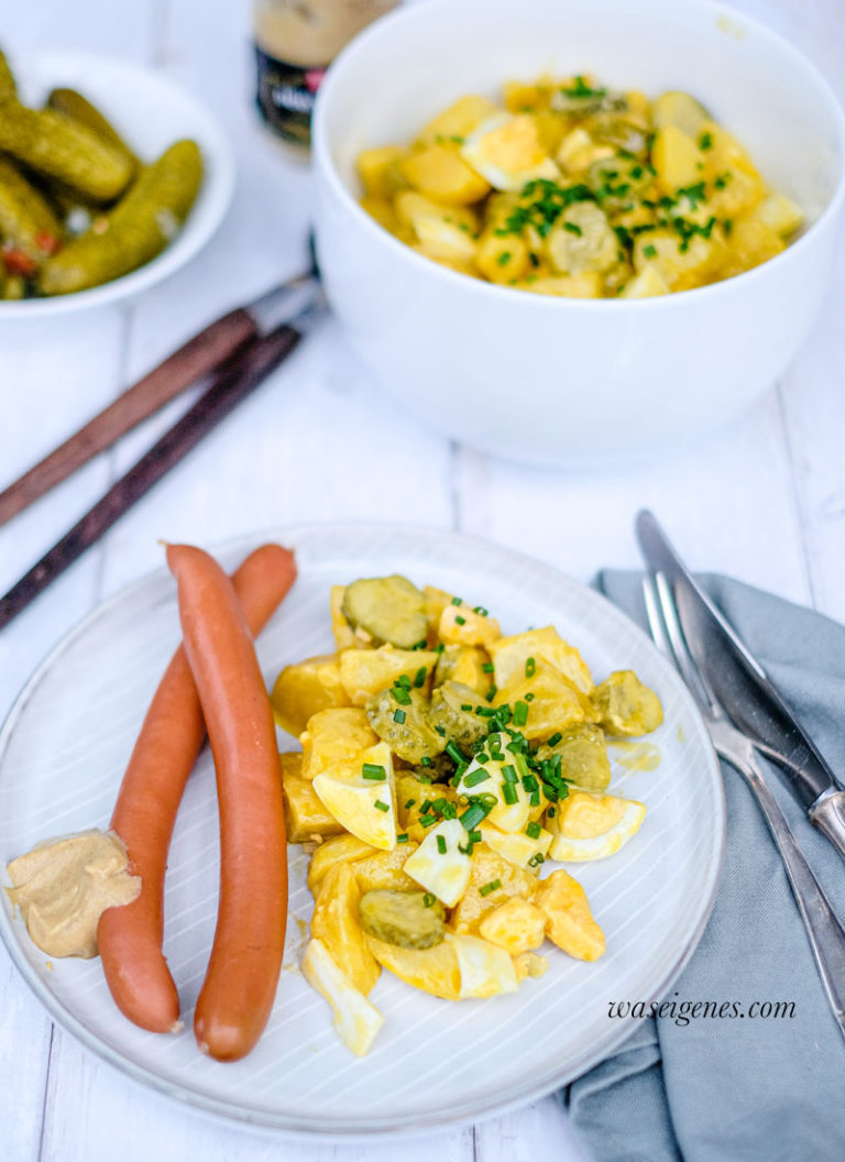Kartoffelsalat mit Gurke und Ei & Senf-Öl-Dressing Kartoffelsalat mit Gurke und Ei & Senf-Öl-Dressing