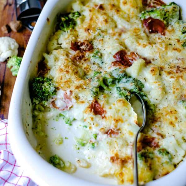 Blumenkohl-Brokkoli-Auflauf mit Serrano Schinken | was eigenes Blumenkohl-Brokkoli-Auflauf mit Serrano Schinken | was eigenes