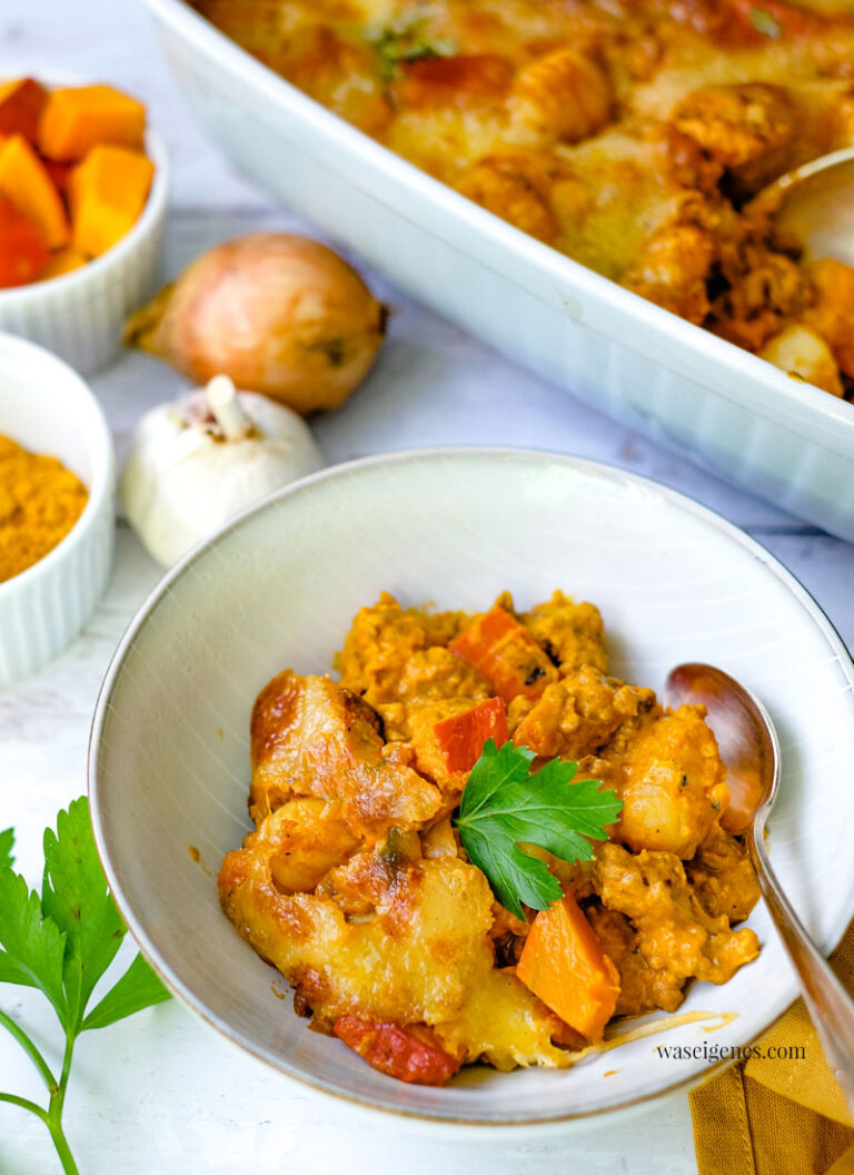 Kürbis-Gnocchi-Auflauf mit Hack, Curry &amp; Mozzarella | waseigenes.com