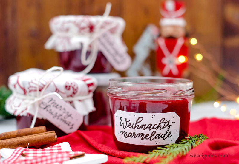 Rezept: Weihnachtsmarmelade | Weihnachtliche Kirschmarmelade mit Sepkulatiusgewürz, Zimt und Rum | waseigenes.com | Geschenke aus der Küche