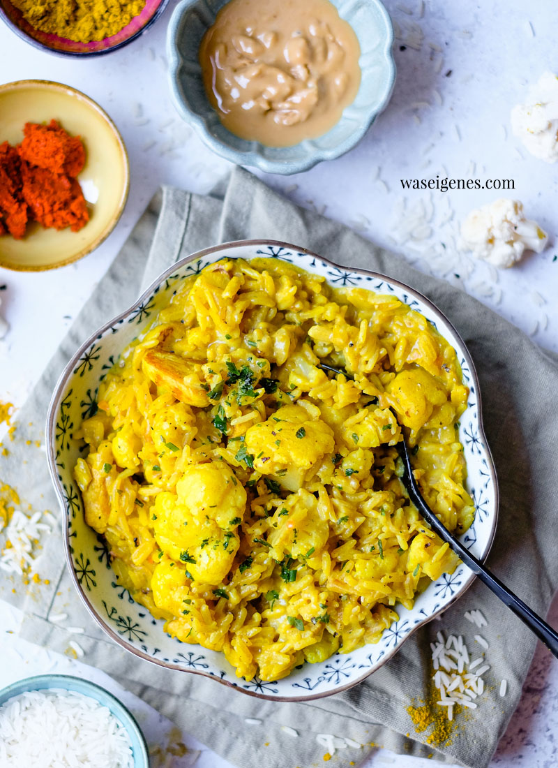Rezept: Blumenkohl-Reis-Pfanne mit Hähnchen und Curry | Was koche ich heute? Rezepte für jeden Tag | Kochen für die Familie | schnelle & einfache Rezepte | waseigenes.com