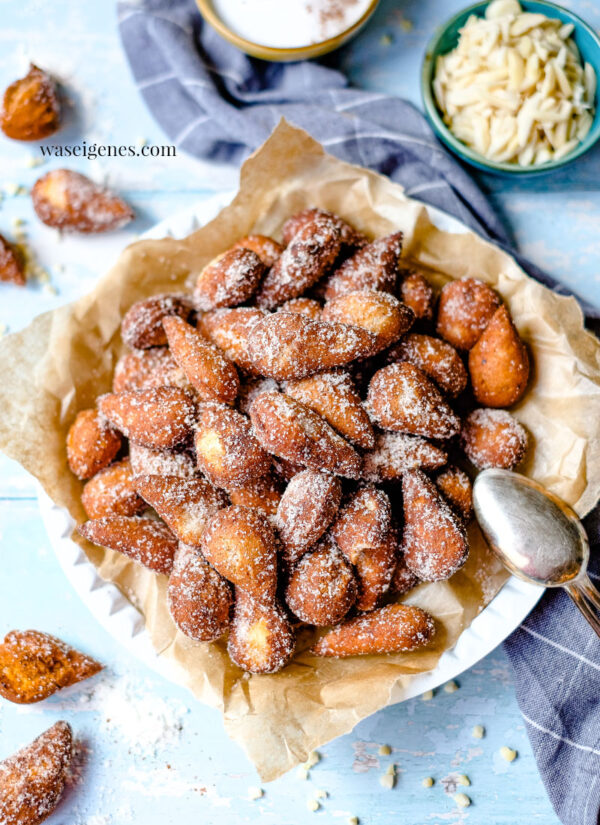 Rezept für Mutzenmandeln {Kölsche Muuzemändelcher} Rezept für Mutzenmandeln {Kölsche Muuzemändelcher}