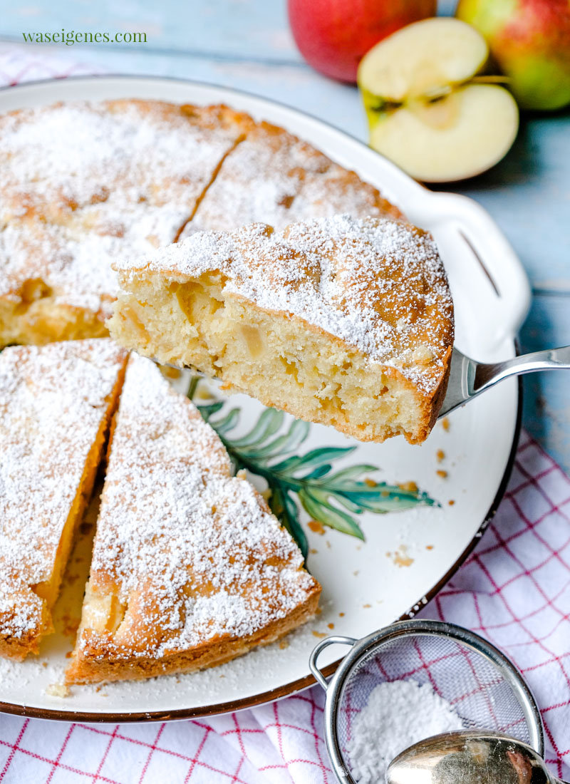 Rezept: Ganz einfacher Apfelkuchen in der Springform gebacken, Was backe ich heute? Einfache und leckere Kuchenrezepte von waseigenes.com