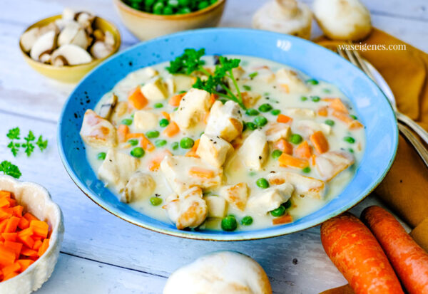 Hühnerfrikassee | Reis - köstliches Familienessen waseigenes.com Hühnerfrikassee | Reis - köstliches Familienessen waseigenes.com