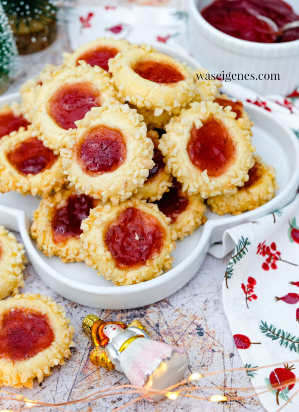 Husarenkrapfen - Rezept Weihnachtsplätzchen | waseigenes.com