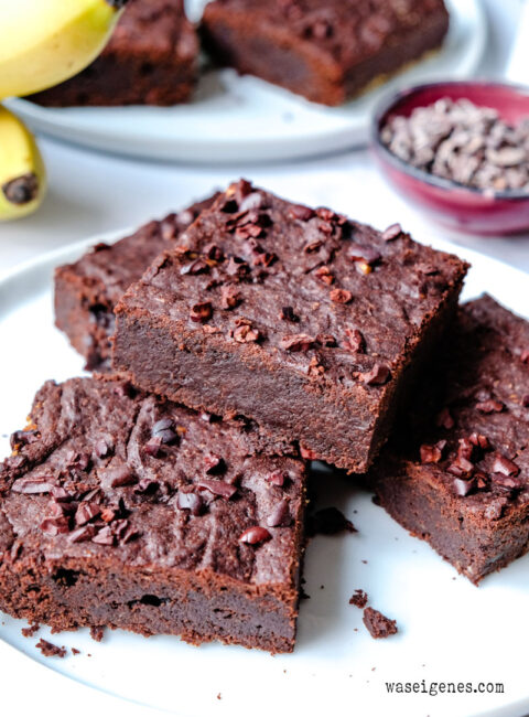 Haferflocken-Möhren-Brot mit Quark &amp; Mandeln {ohne Mehl}