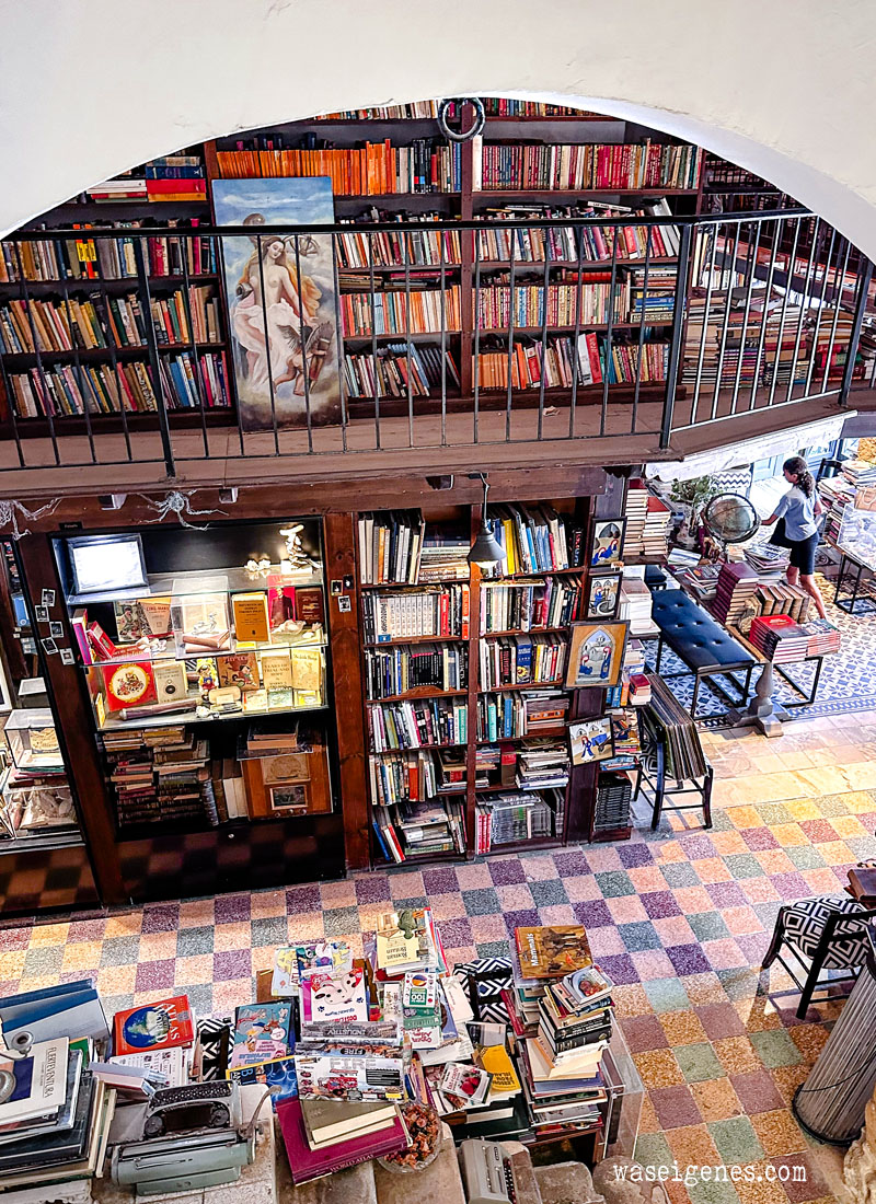 Nikosia (Lefkosia), geteilte Hauptstadt Zyperns, Rüstems Bookshop, Rüstem Kitabevi, waseigenes.com 