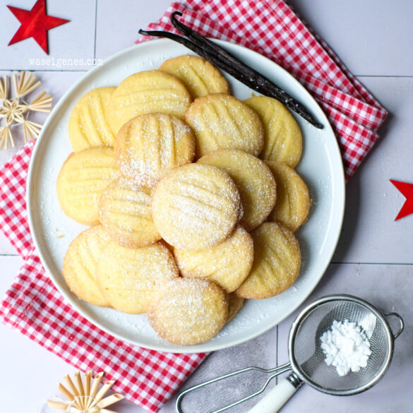 Puddingplätzchen - Weihnachtsplätzchen Vanillepudding einfach backen | waseigenes.com