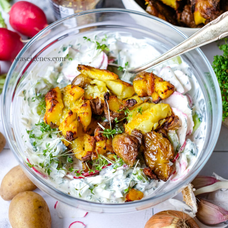 Crunchy Kartoffelsalat | Smashed Potato Salad | Rezept