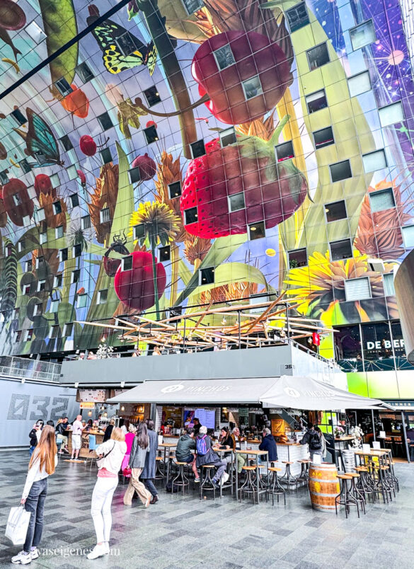 Die Markthalle von Rotterdam | De Koopboogen | Spektakuläre Halle mit Lebensmittel- und Food-Ständen aus der ganzen Welt | waseigenes.com | You are what you eat - so eat something sweet