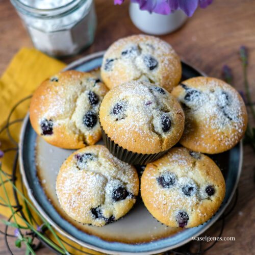 Blaubeermuffins ~ Ganz einfaches und fixes Muffinrezept Blaubeermuffins ~ Ganz einfaches und fixes Muffinrezept