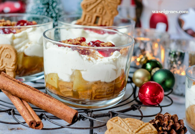 Rezept: Spekulatius Tiramisu mit Apfelkompott und Preiselbeeren Rezept: Spekulatius Tiramisu mit Apfelkompott und Preiselbeeren