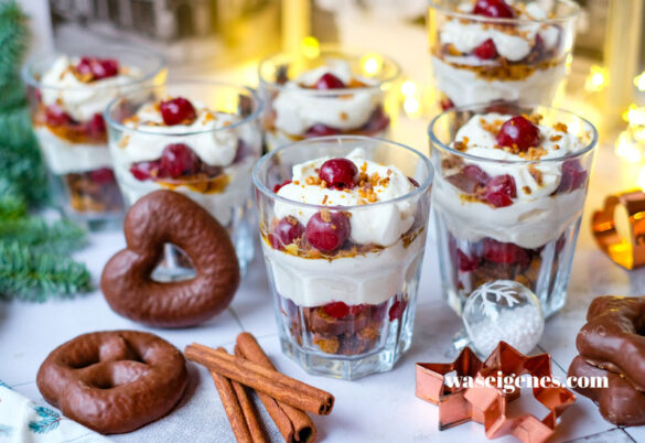Weihnachtliches Lebkuchen-Schichtdessert mit Schattenmorellen und Mascarpone-Zimtcreme | waseigenes.com | Dessert für Weihnachten