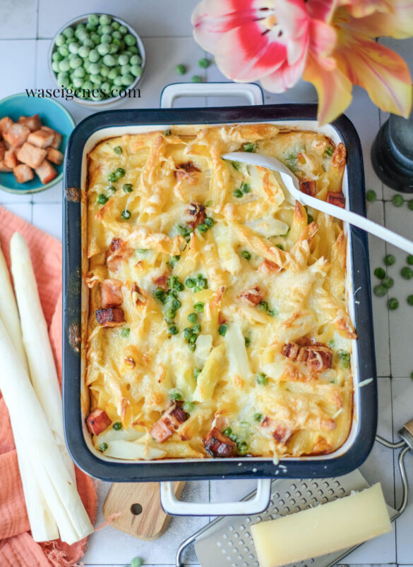 REZEPT: Spargelauflauf mit Kasseler, Erbsen & Bergkäse ~ herzhaft und lecker | waseigenes.com