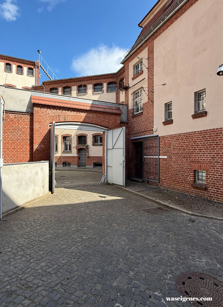 Berlin to go - waseigenes.com Potsdam, Gedenkstätte Lindenstraße