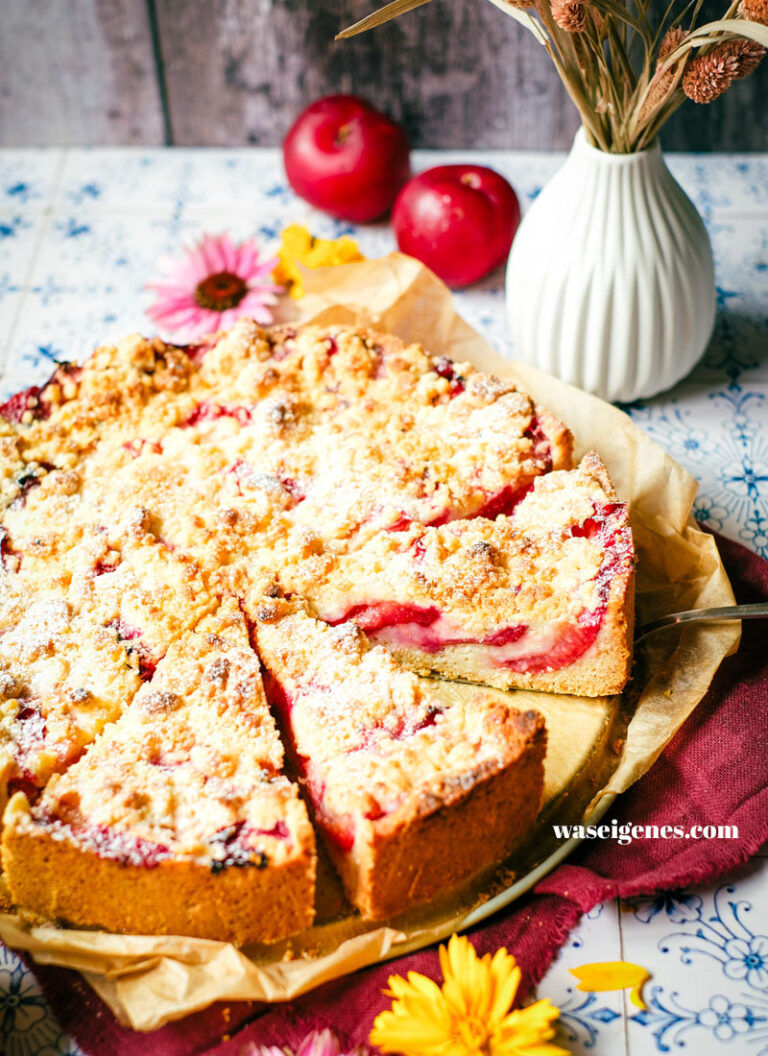 Pflaumenkuchen mit Streuseln – Der Spätsommerklassiker Pflaumenkuchen mit Streuseln – Der Spätsommerklassiker