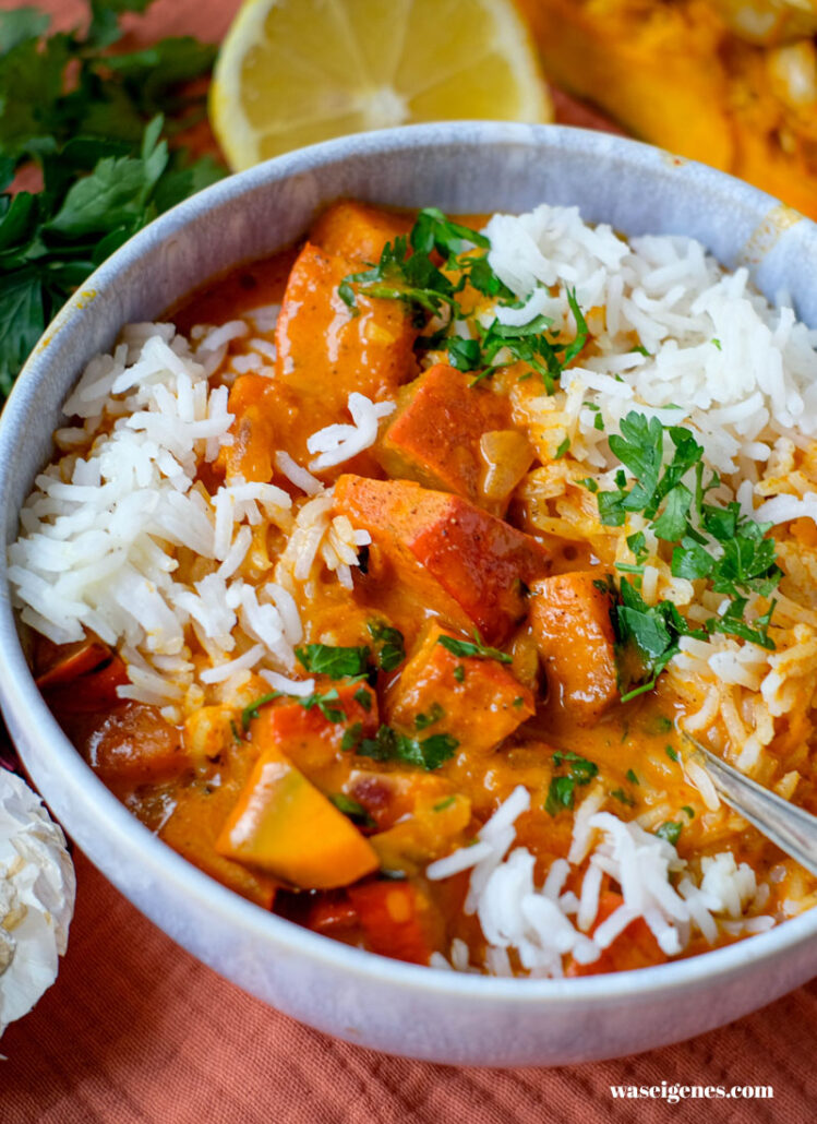 Rezept: Cremiges Kürbis Curry mit Kokosmilch | waseigenes.com