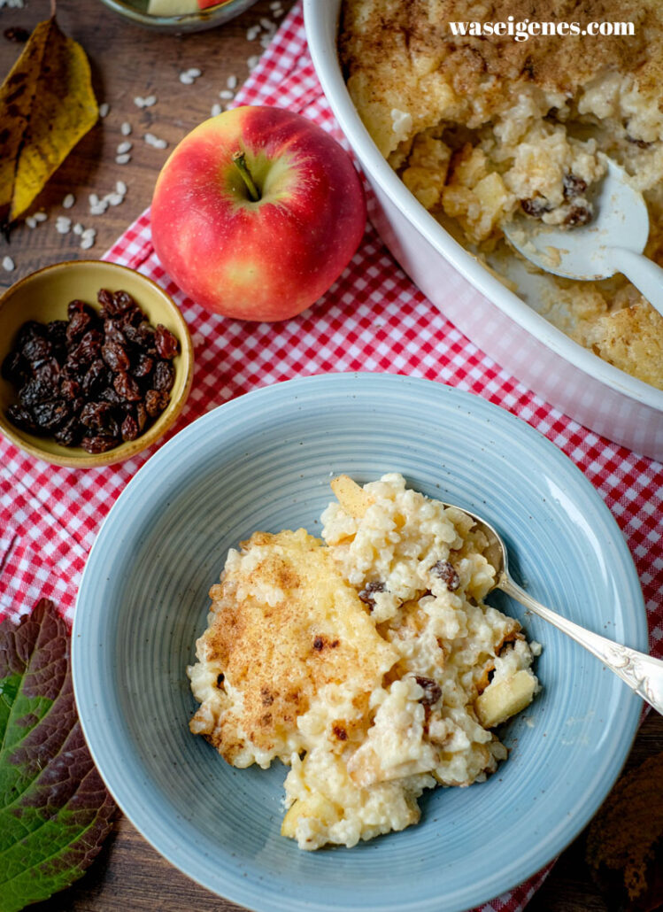 Rezept: Omas Milchreisauflauf mit Äpfeln & Rosinen – himmlisch cremig, warm & lecker | waseigenes.com