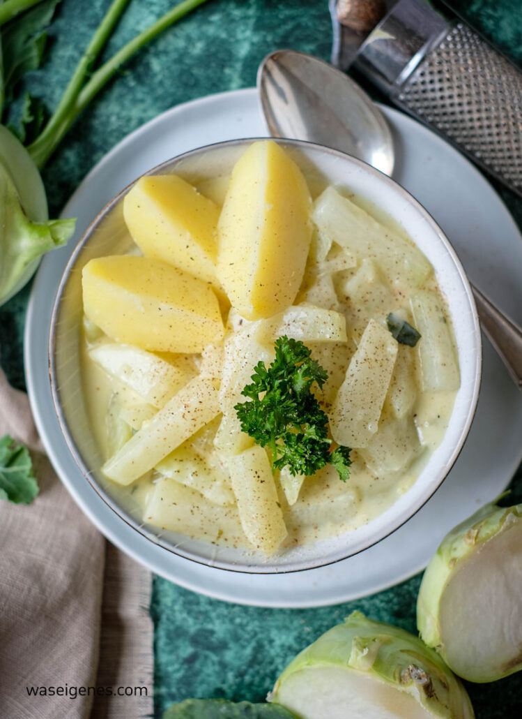 Kohlrabi Gemüse in heller Soße (klassischer Rahmkohlrabi wie bei Oma)