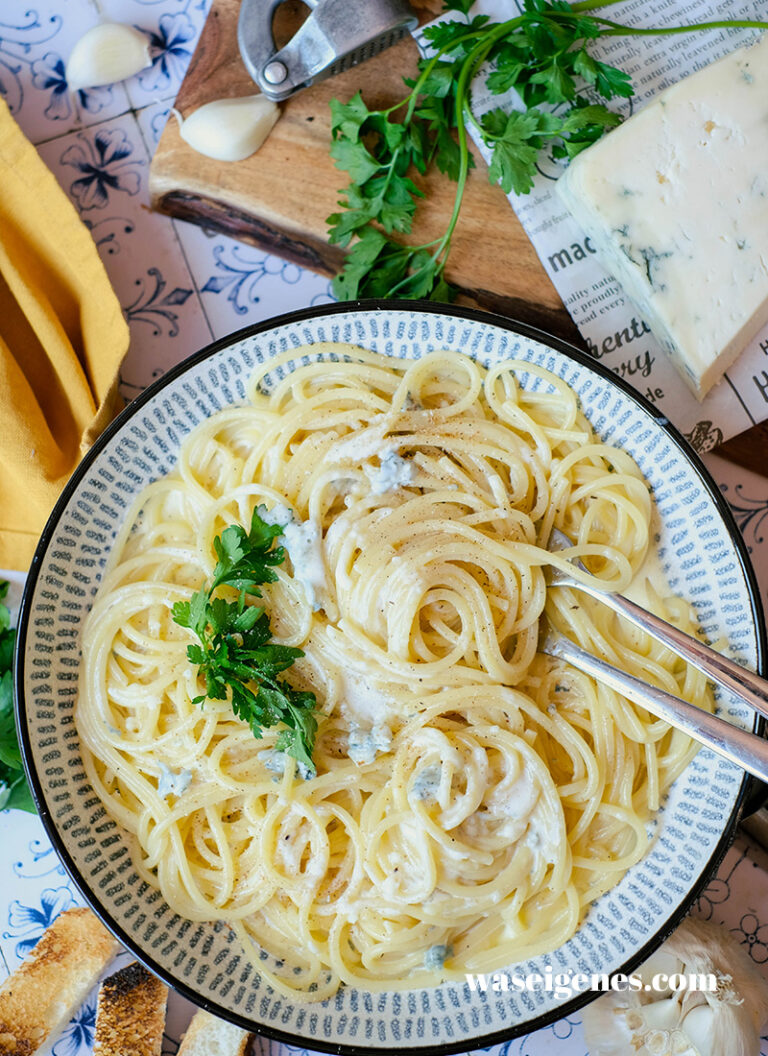Spannende Gorgonzola Sosse Pasta Bild
