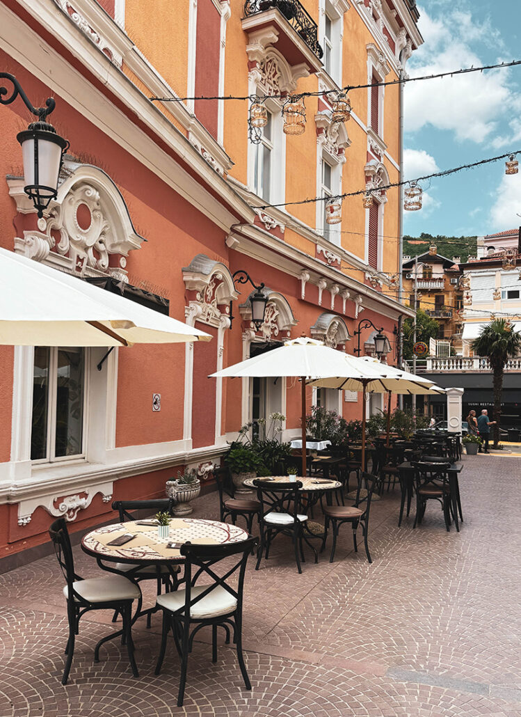 Opatija in Kroatien: prächtige Villen, die berühmte Küstenpromenade Lungomare und andere Sehenswürdigkeiten an der Kvarner Bucht | waseigenes.com