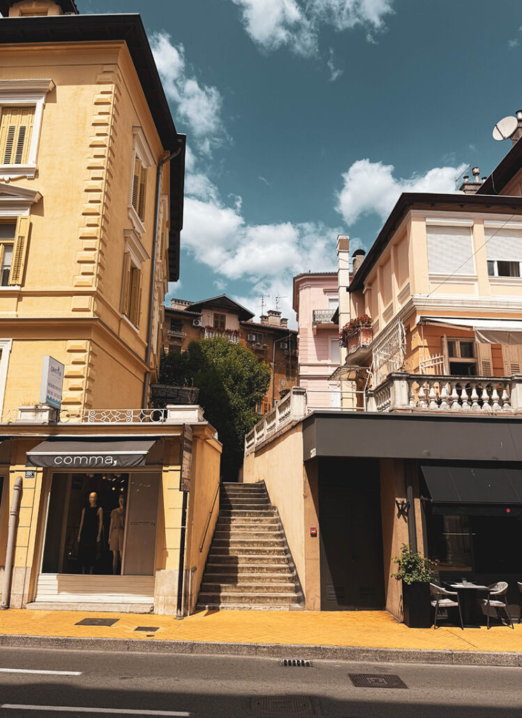Opatija in Kroatien: prächtige Villen, die berühmte Küstenpromenade Lungomare und andere Sehenswürdigkeiten an der Kvarner Bucht | waseigenes.com