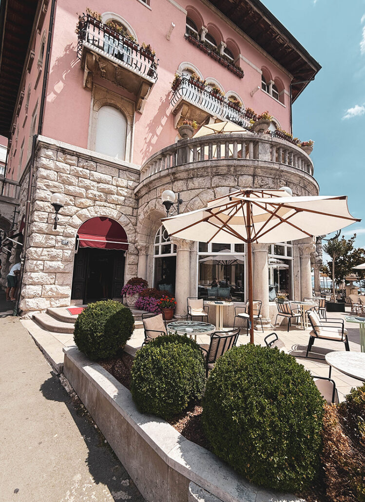 Opatija in Kroatien: prächtige Villen, die berühmte Küstenpromenade Lungomare an der Kvarner Bucht | waseigenes.com