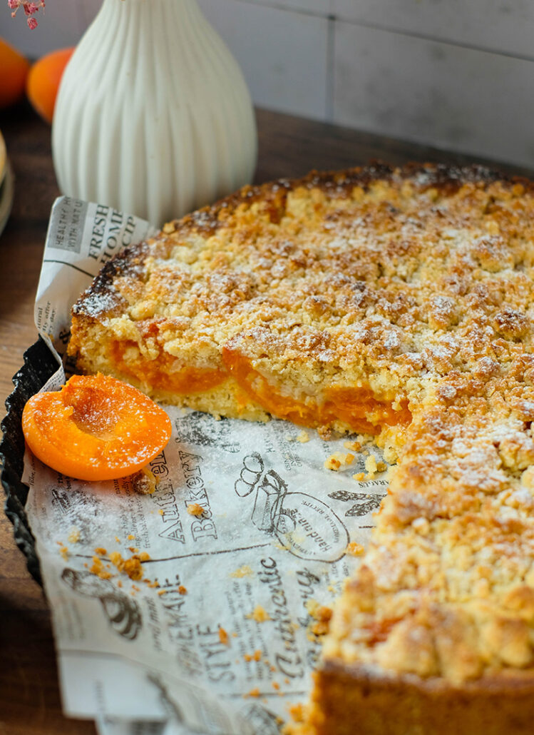 Rezept für einen einfachen Aprikosenkuchen mit Streuseln von waseigenes.com