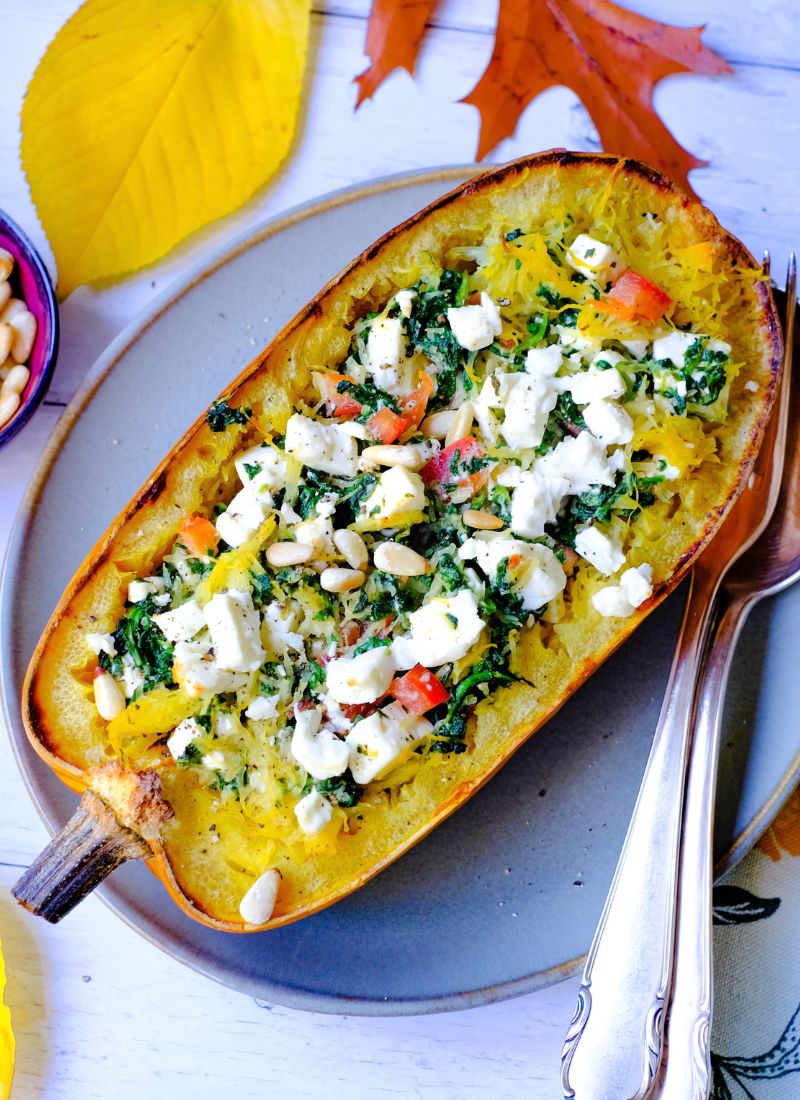 Rezept Gebackener Spaghettikuerbis mit Blattspinat und Feta aus dem Ofen, waseigenes.com 